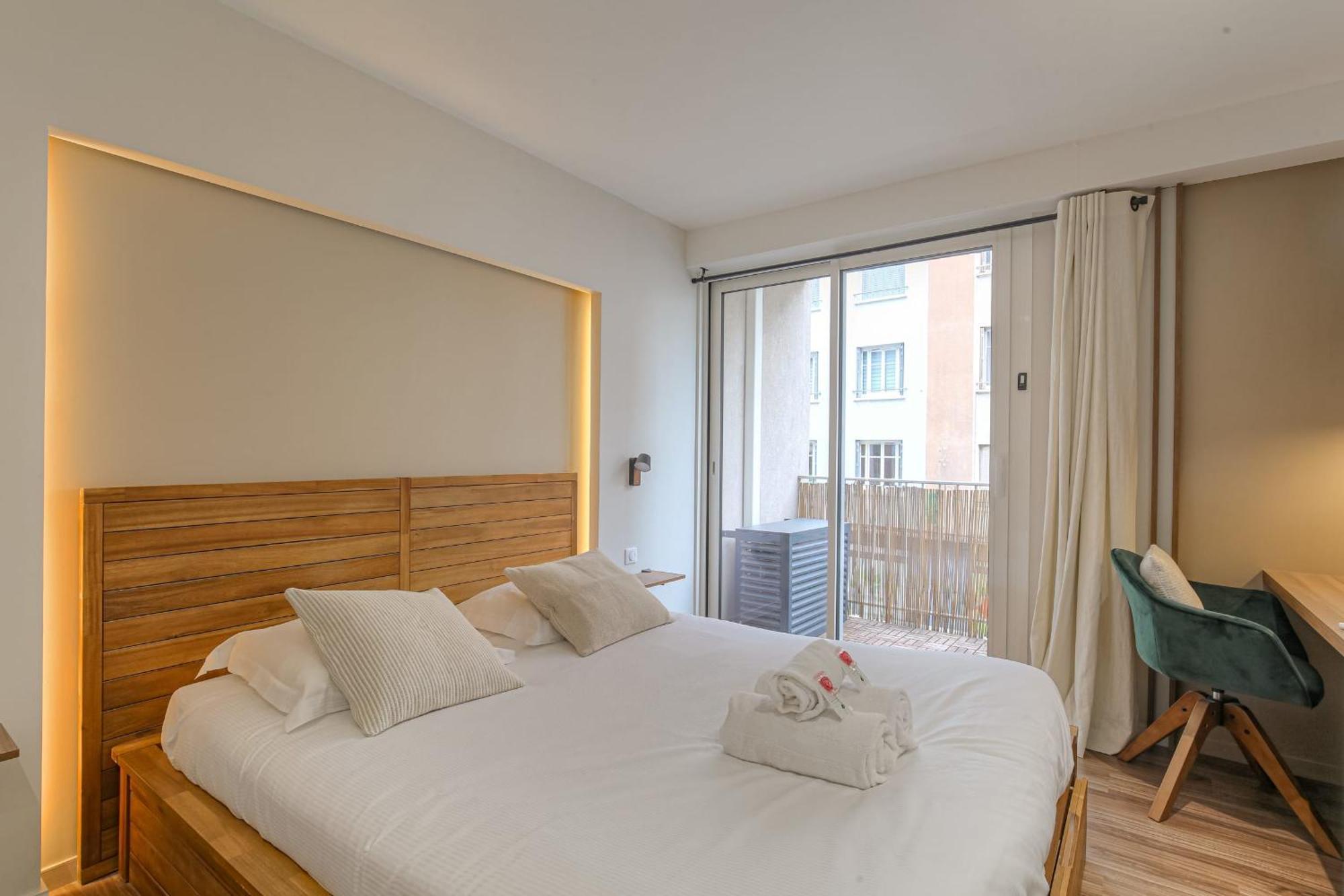 Luxe Et Design Avec Parking Gratuit Apartment Lyon Bagian luar foto